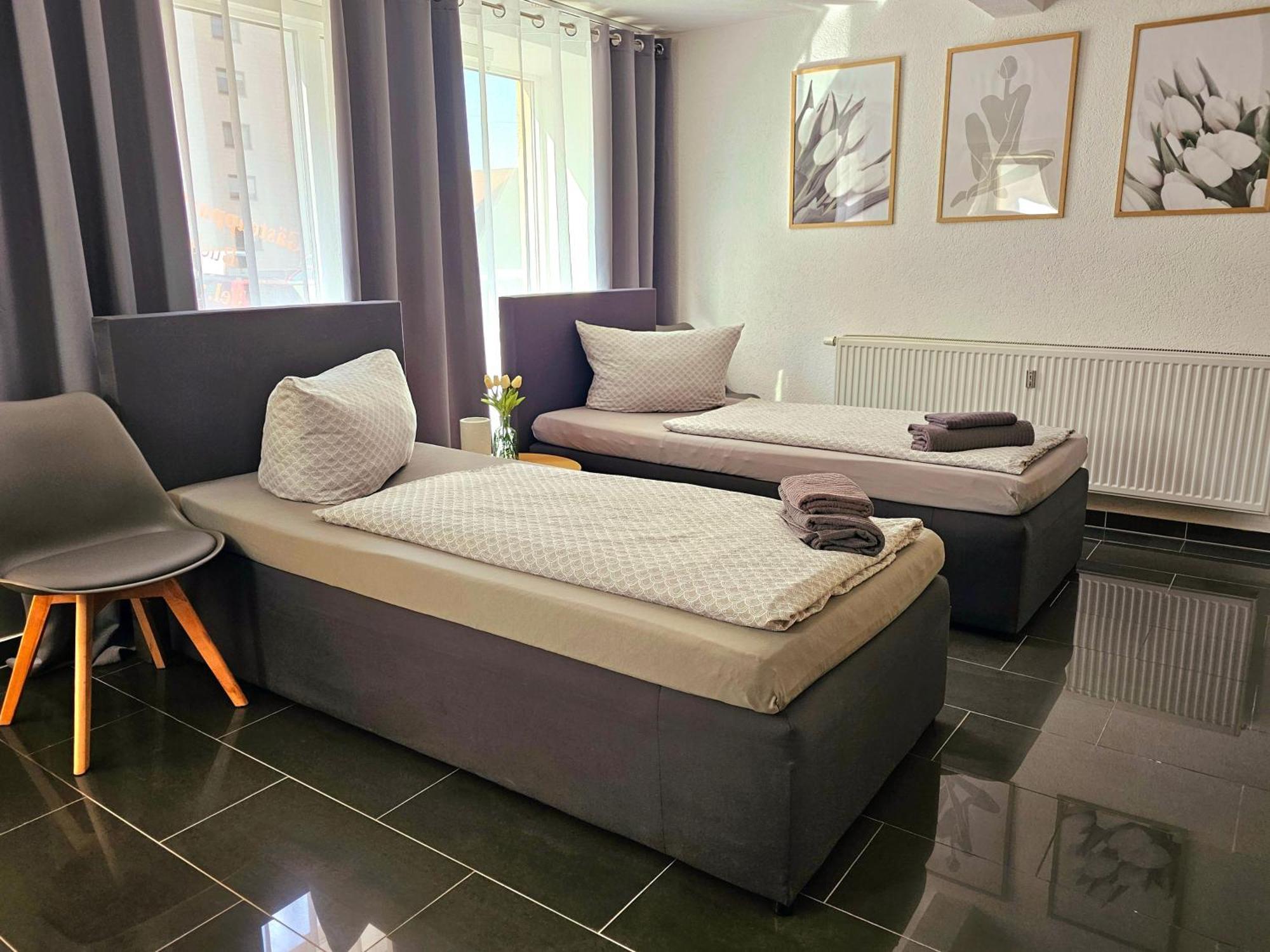 Gaesteappartement Viktoria Sinsheim Exterior foto